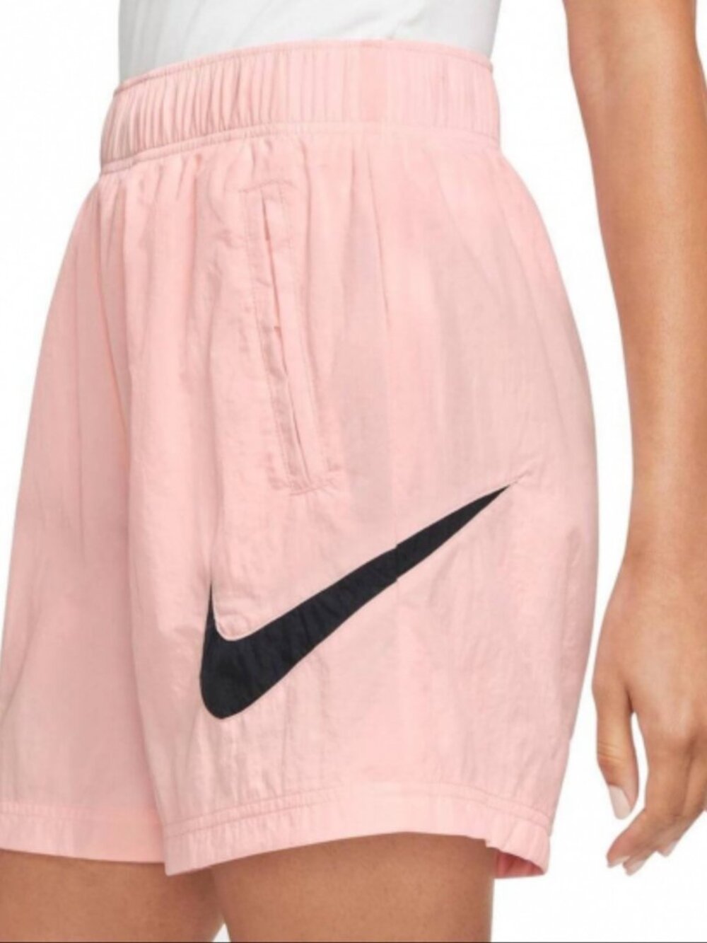 Nike Women's Athletic Shorts Pink Size XL